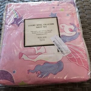 Luxury Hotel Collection full size sheets